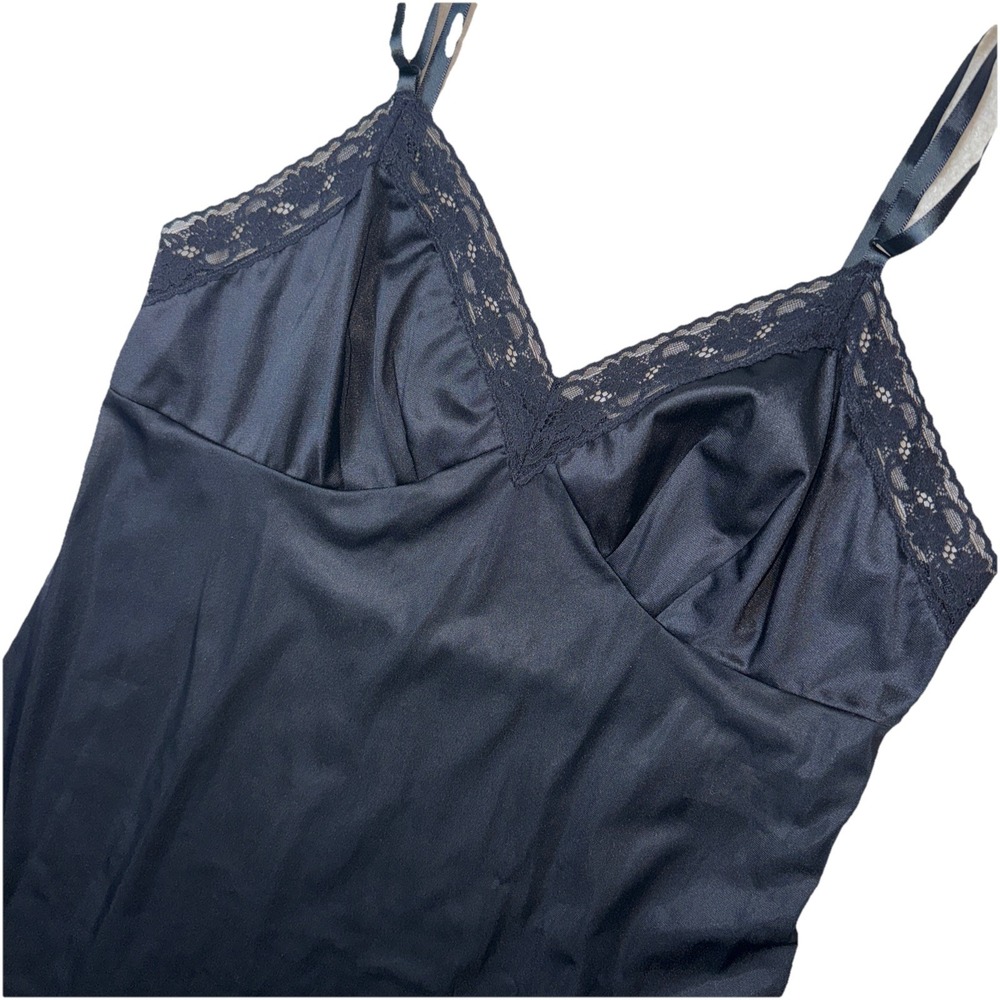 Vintage Vanity Fair Style 10-103 Black Nylon Full Slip Sz 36/24/42 Made In USA